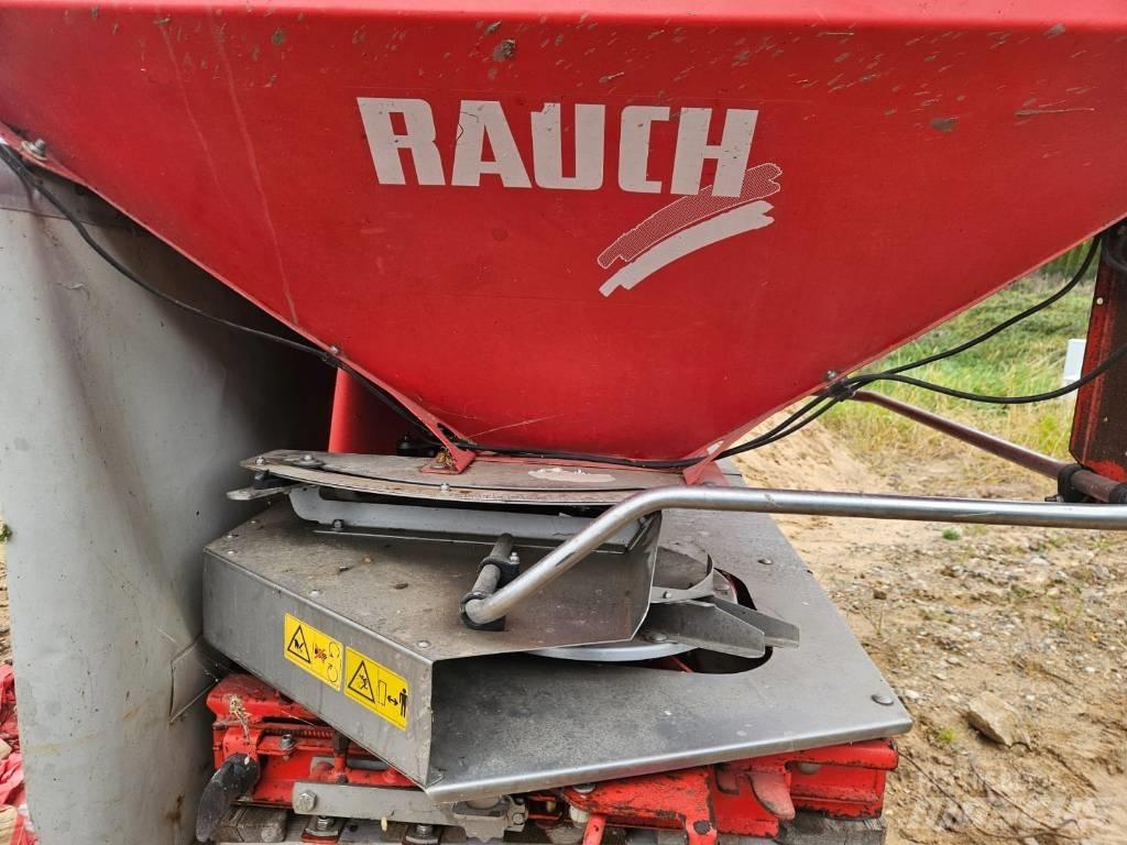 Rauch Axera H 1101 ミネラル散布機