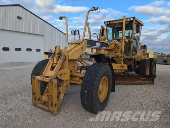 CAT 140 H モーターグレーダー