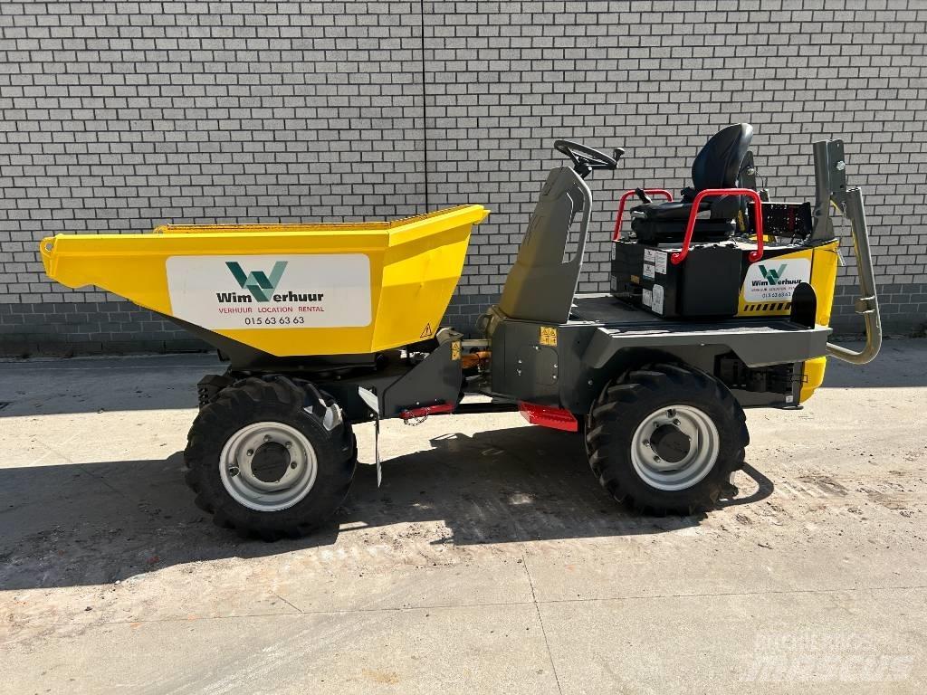 Wacker Neuson DW 20 サイト　ダンプ