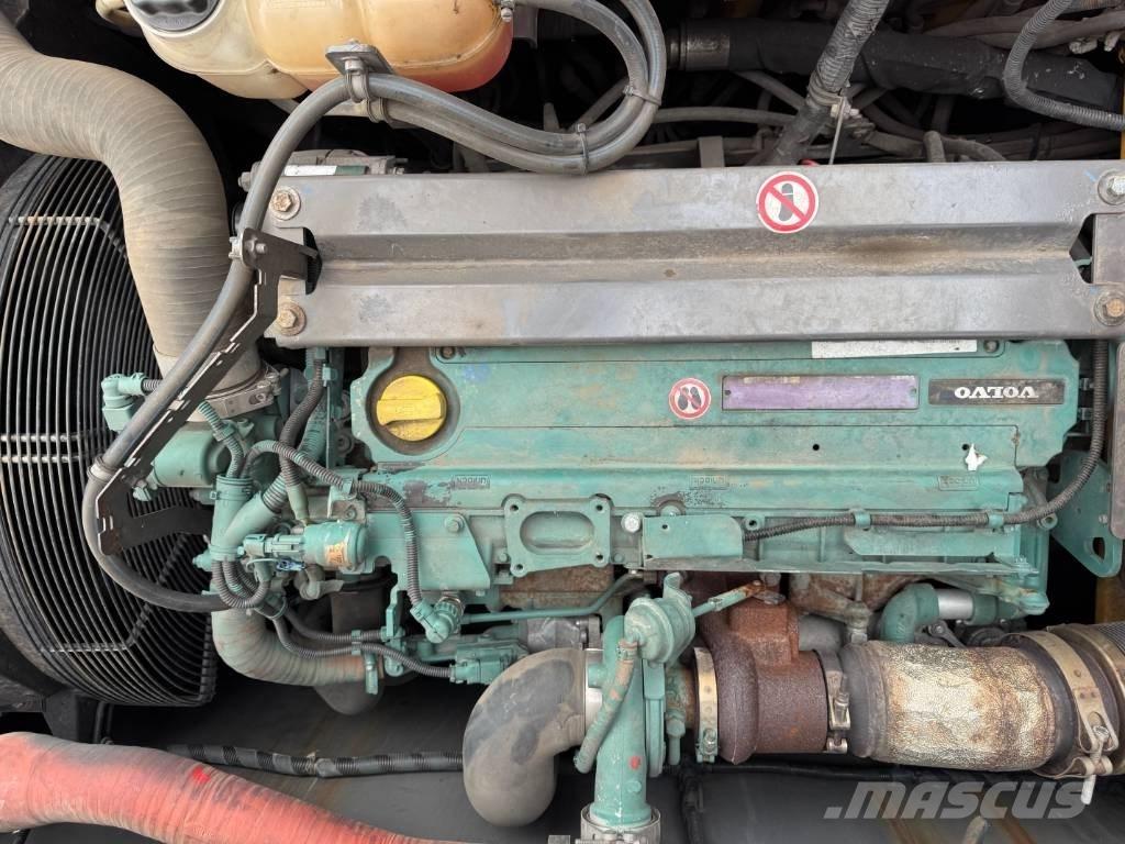 Volvo EW 160 E ホイール式油圧ショベル（パワーショベル・ユンボ・バックホー）