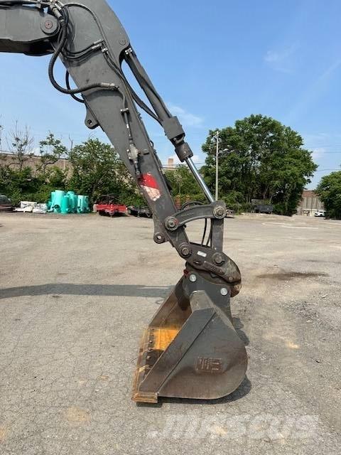 Volvo ECR 88 D 大型油圧ショベル12t以上（パワーショベル・ユンボ）