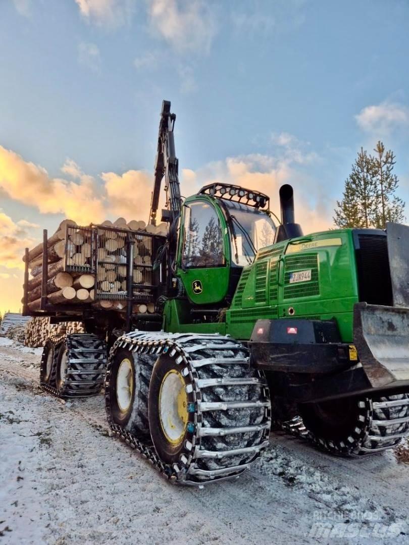 John Deere 1910G フォワーダー