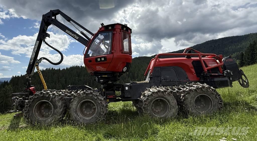 Komatsu 931XC ハーベスター