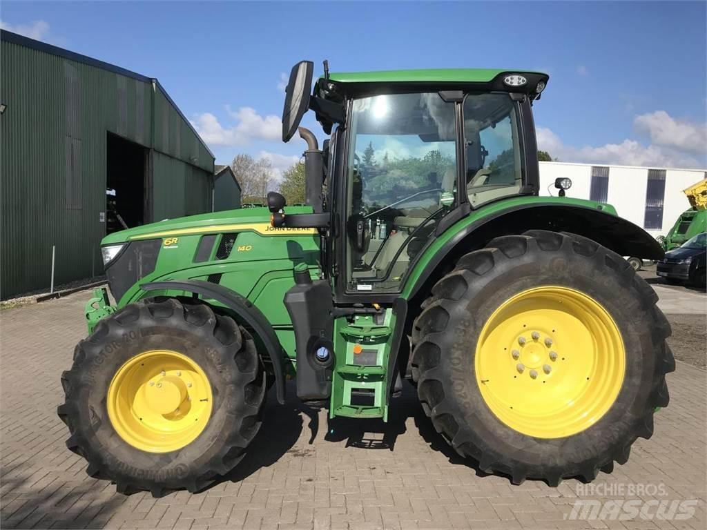 John Deere 6R 140 トラクター