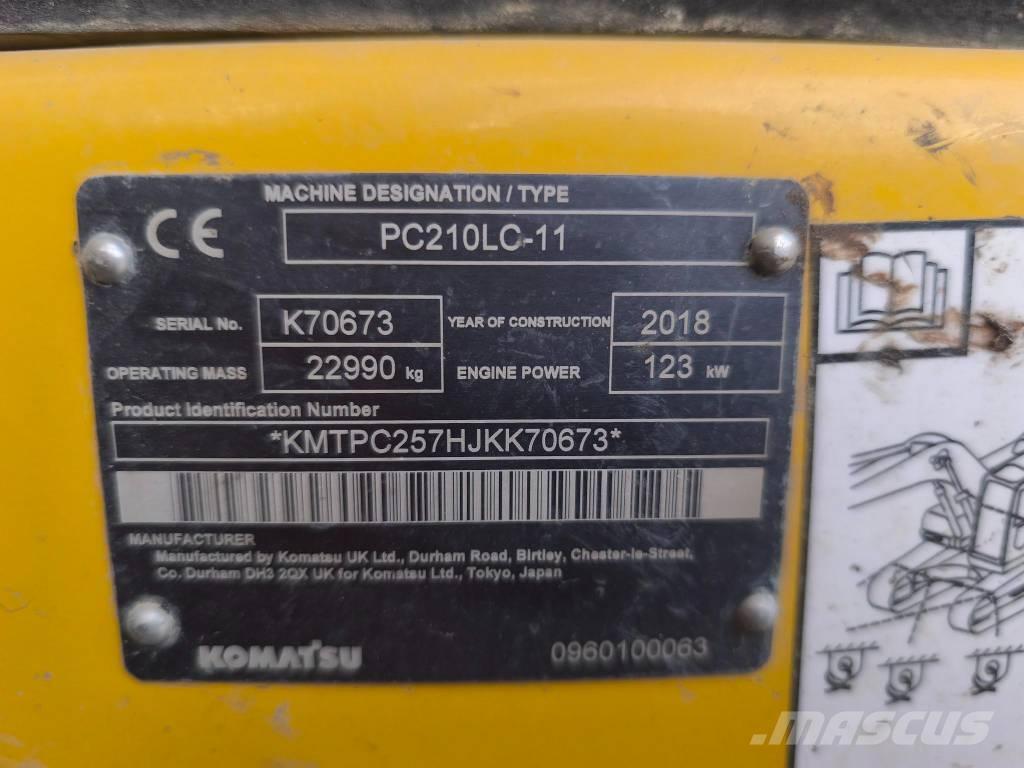 Komatsu PC 210 LC-11 大型油圧ショベル12t以上（パワーショベル・ユンボ）