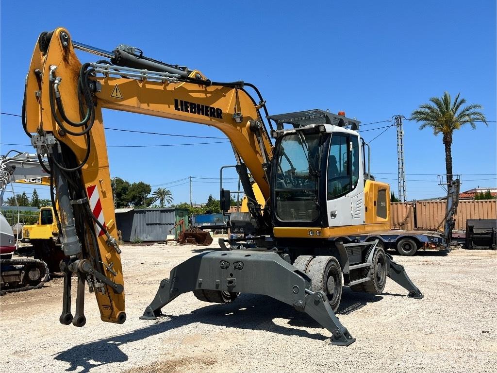 Liebherr A 916 ホイール式油圧ショベル（パワーショベル・ユンボ・バックホー）