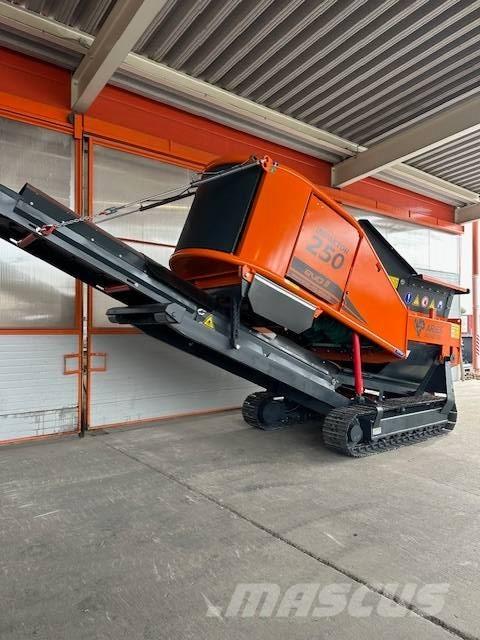 Arjes Impaktor EVO 2 廃棄物シュレッダー