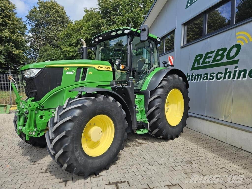 John Deere 6R195 トラクター
