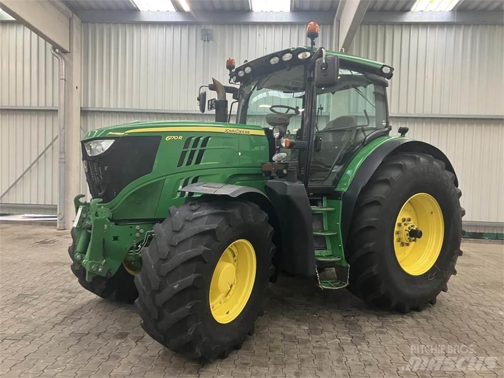 John Deere 6170R トラクター