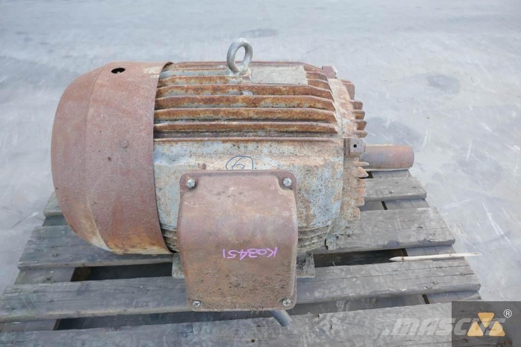  Toshiba 30KW エンジン