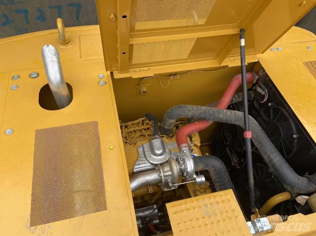 CAT 320GC 大型油圧ショベル12t以上（パワーショベル・ユンボ）