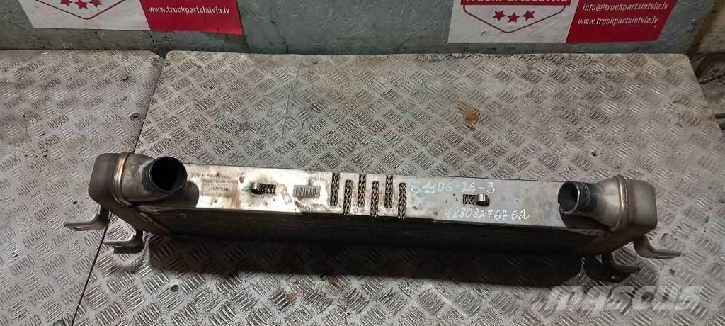 Scania R 440 1880827 ラジエター