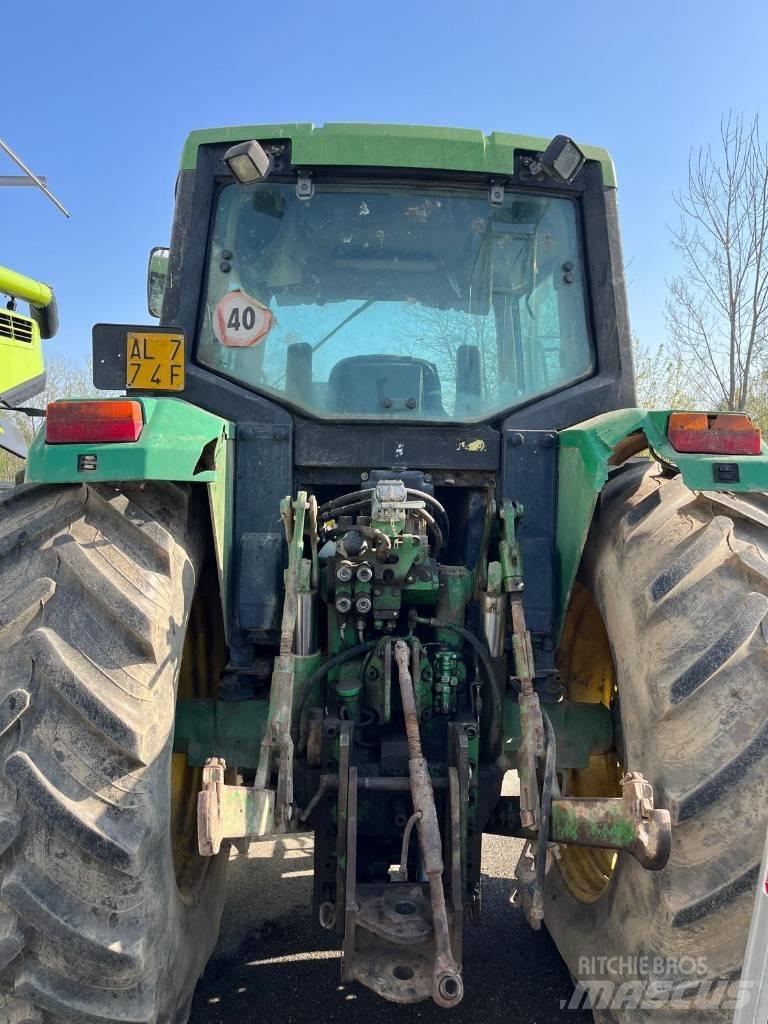 John Deere 6310 トラクター