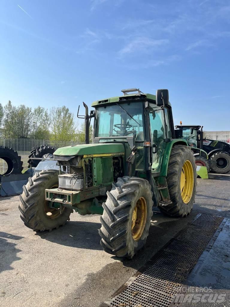 John Deere 6310 トラクター