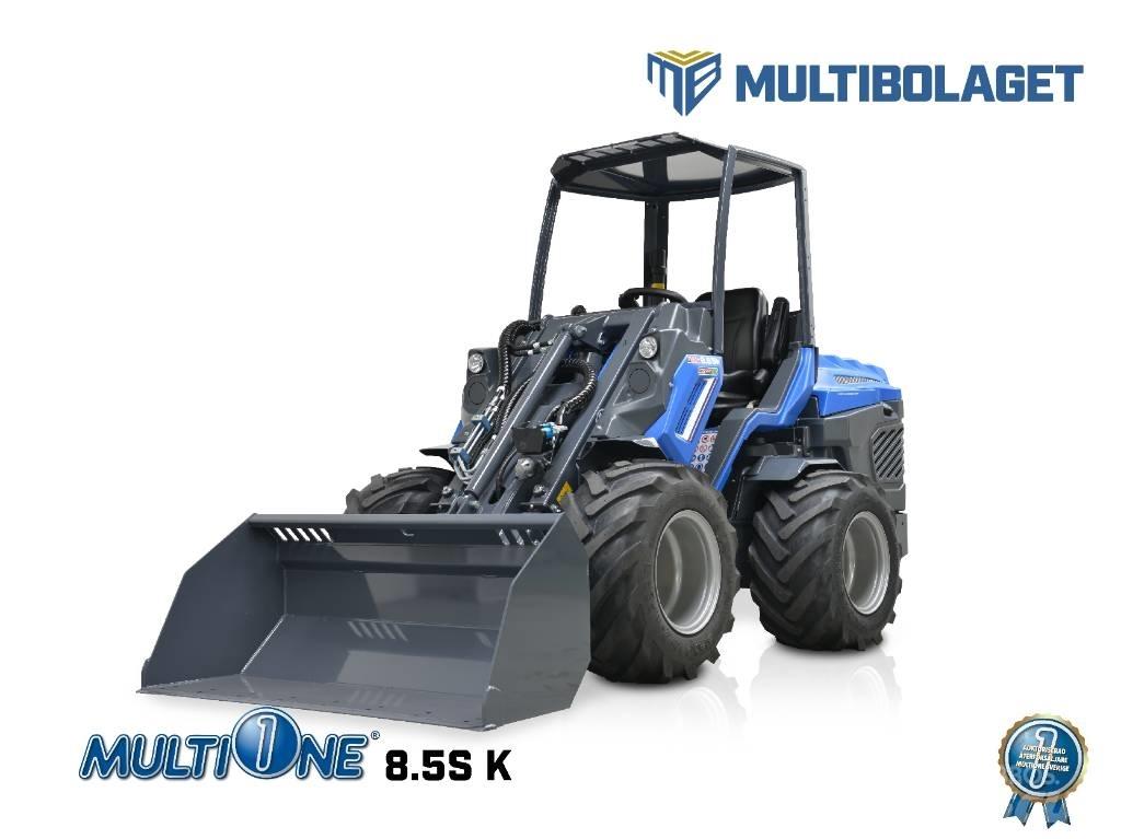 Multione 8.5S K スキッドステアローダー