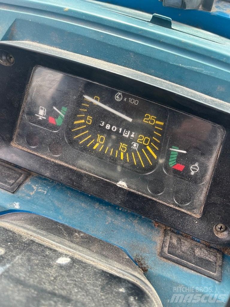 Ford 4610 II  4wd トラクター