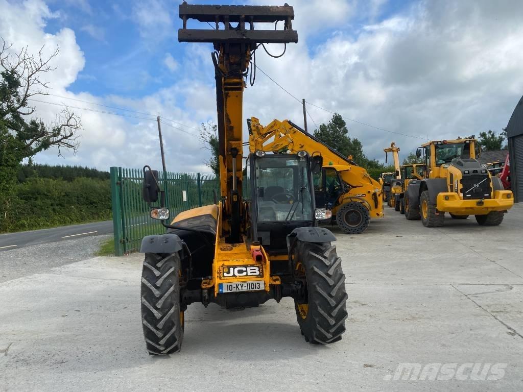 JCB 526-56 農業用テレハンドラー
