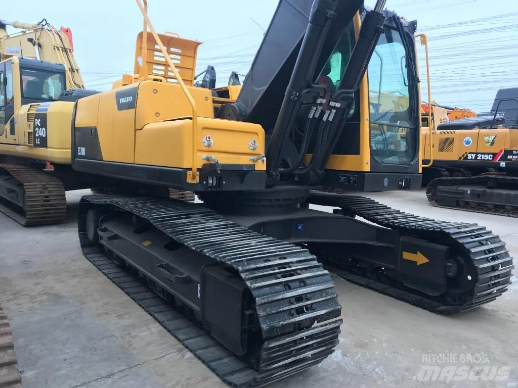 Volvo EC 210 C LD 大型油圧ショベル12t以上（パワーショベル・ユンボ）
