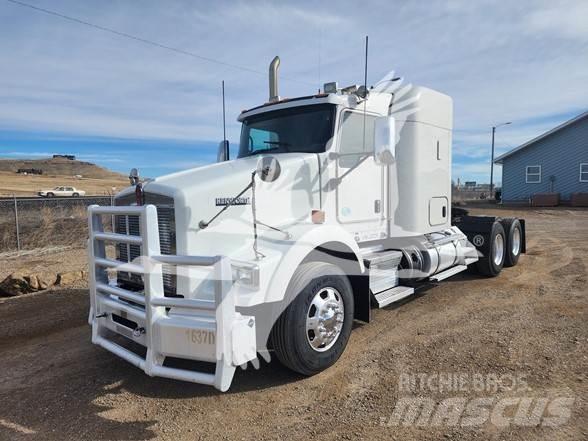 Kenworth T800 中古トラクターヘッド | トレーラーヘッド