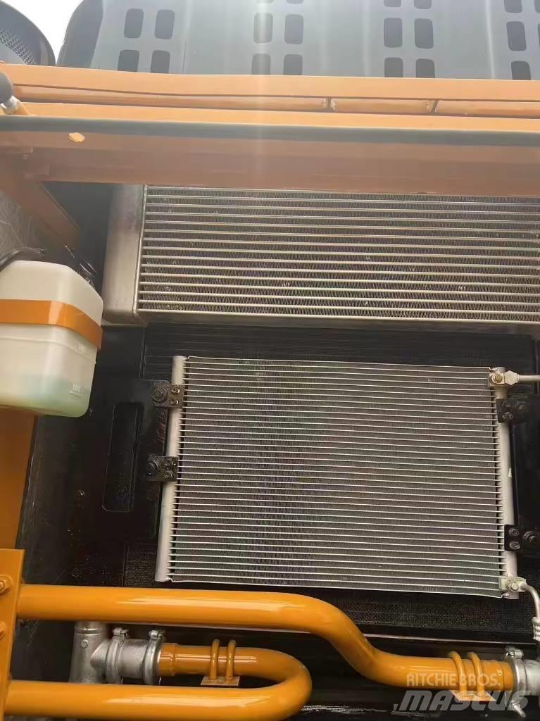 Sany SY 235 H 大型油圧ショベル12t以上（パワーショベル・ユンボ）