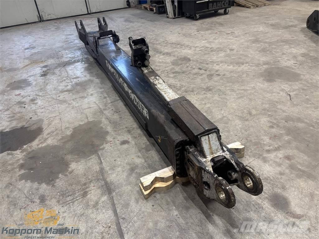 Komatsu 270H ハーベスタ