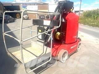 Manitou 100 VJR 垂直昇降型リフト