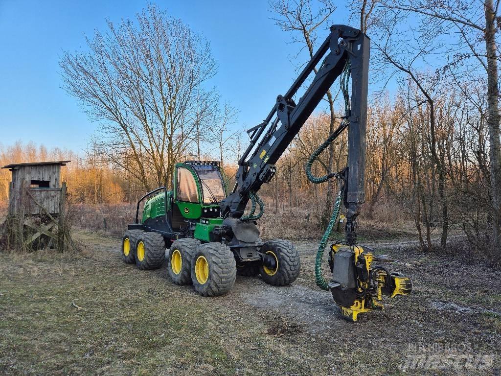 John Deere 1270 G ハーベスター