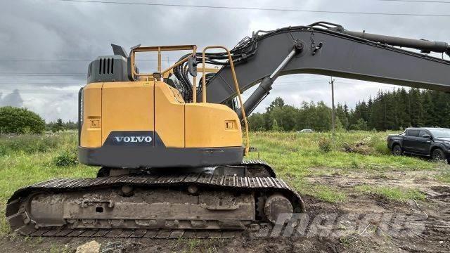 Volvo ECR 235EL 大型油圧ショベル12t以上（パワーショベル・ユンボ）
