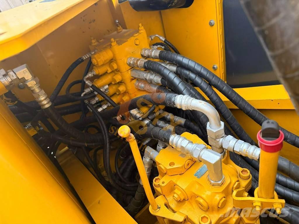 Komatsu PC160 大型油圧ショベル12t以上（パワーショベル・ユンボ）