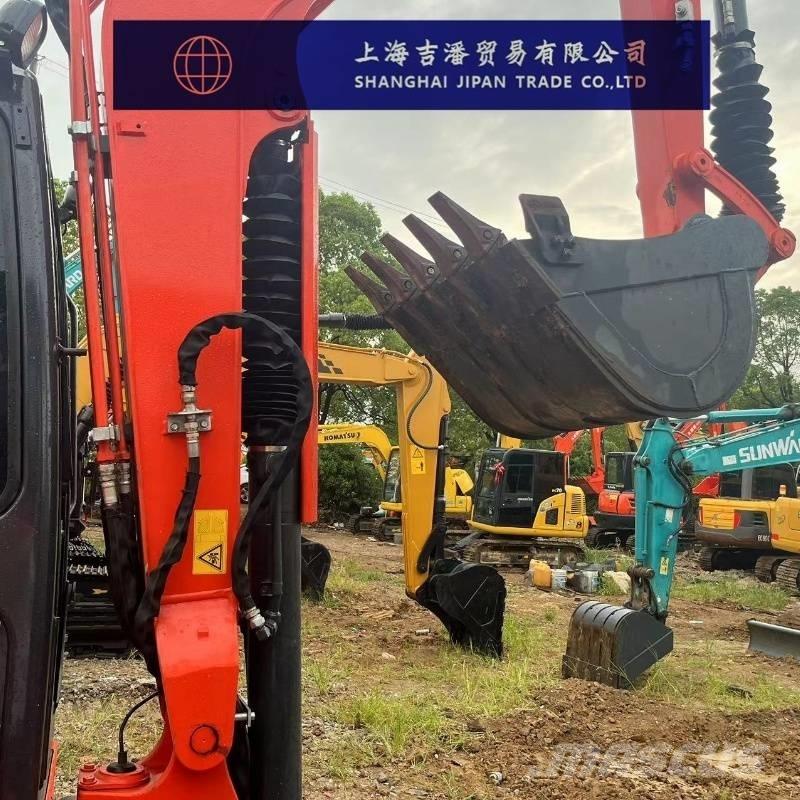 Kubota U 48 大型油圧ショベル12t以上（パワーショベル・ユンボ）