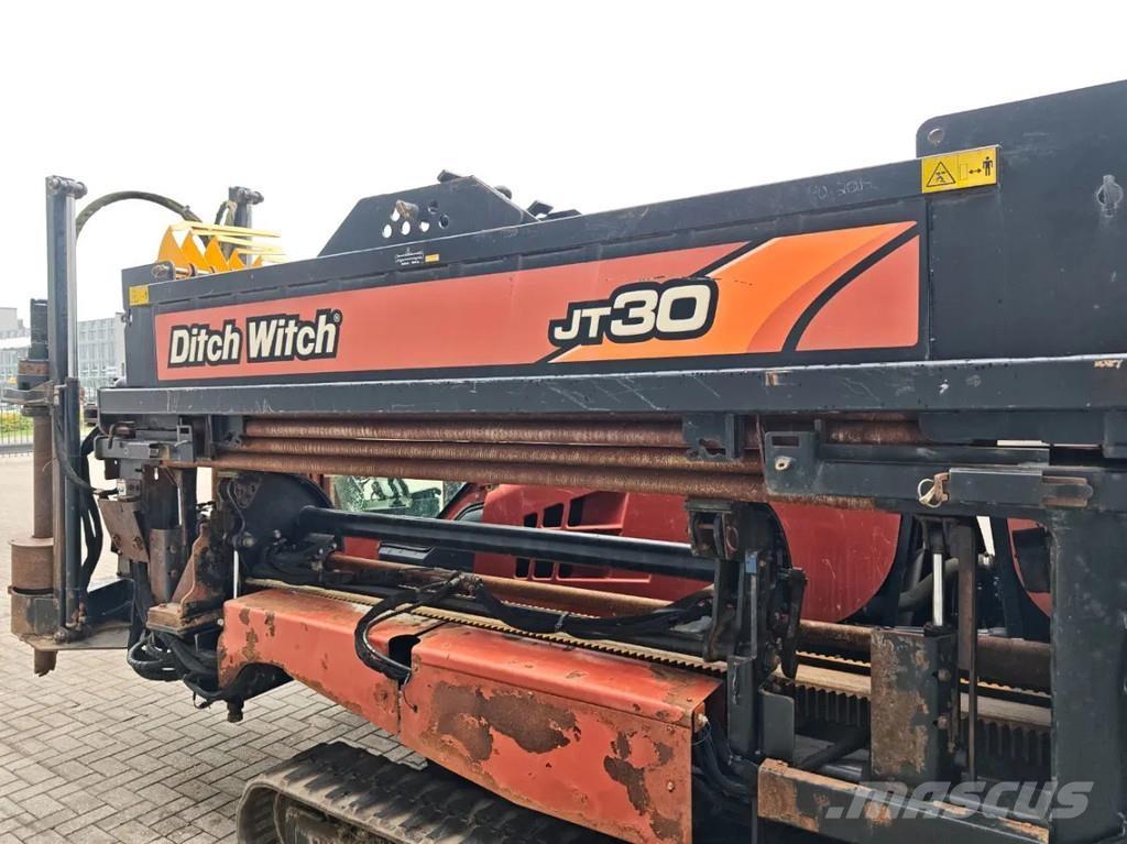 Ditch Witch JT30 サーフェイスドリルリグ