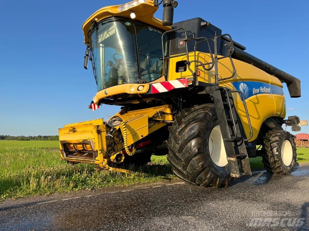 New Holland CX 860 コンバイン