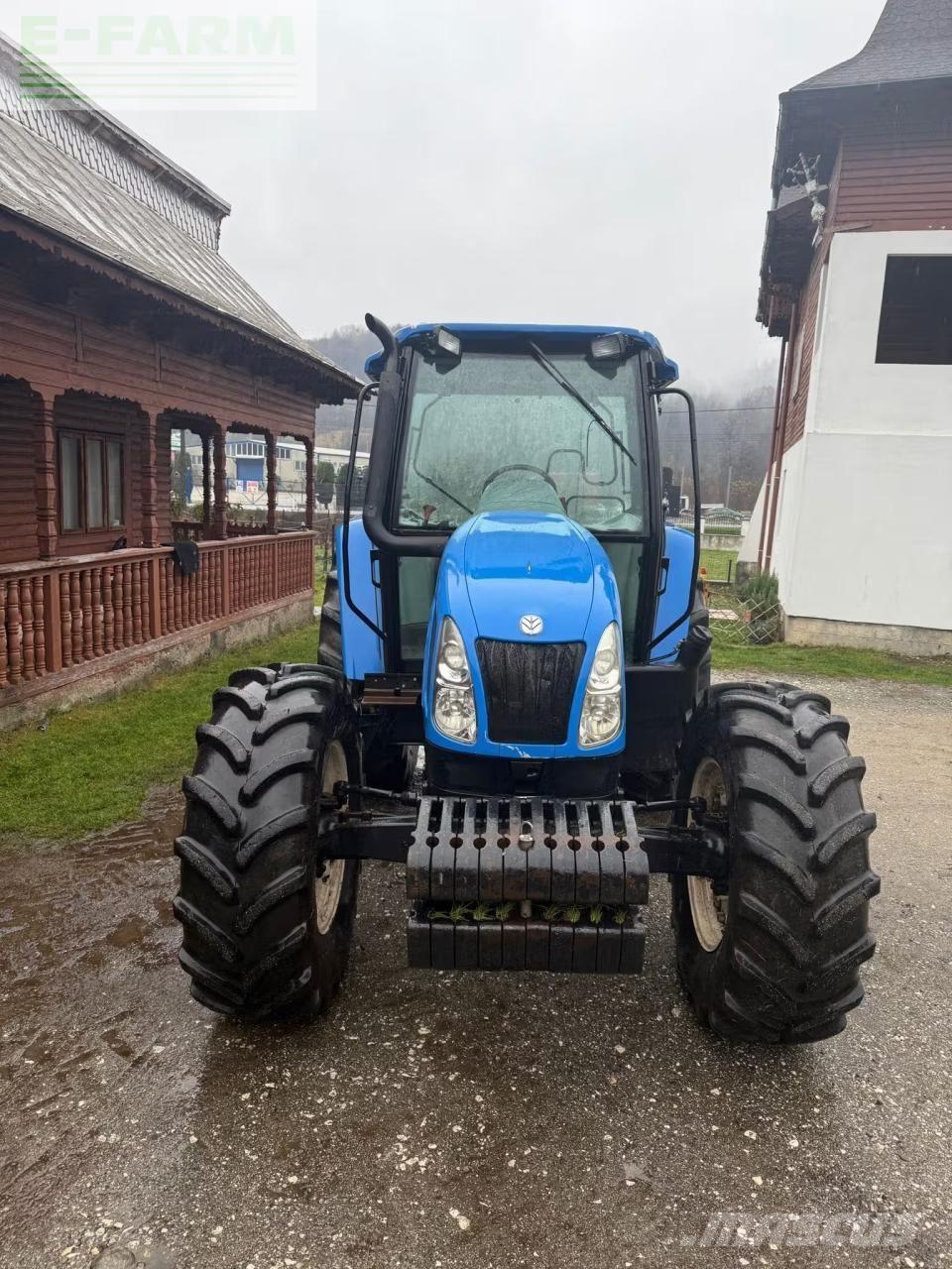New Holland T5060 トラクター