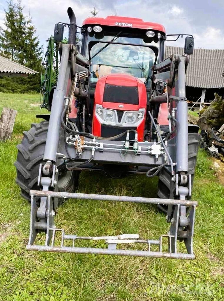 Zetor FORTERRA 140 トラクター