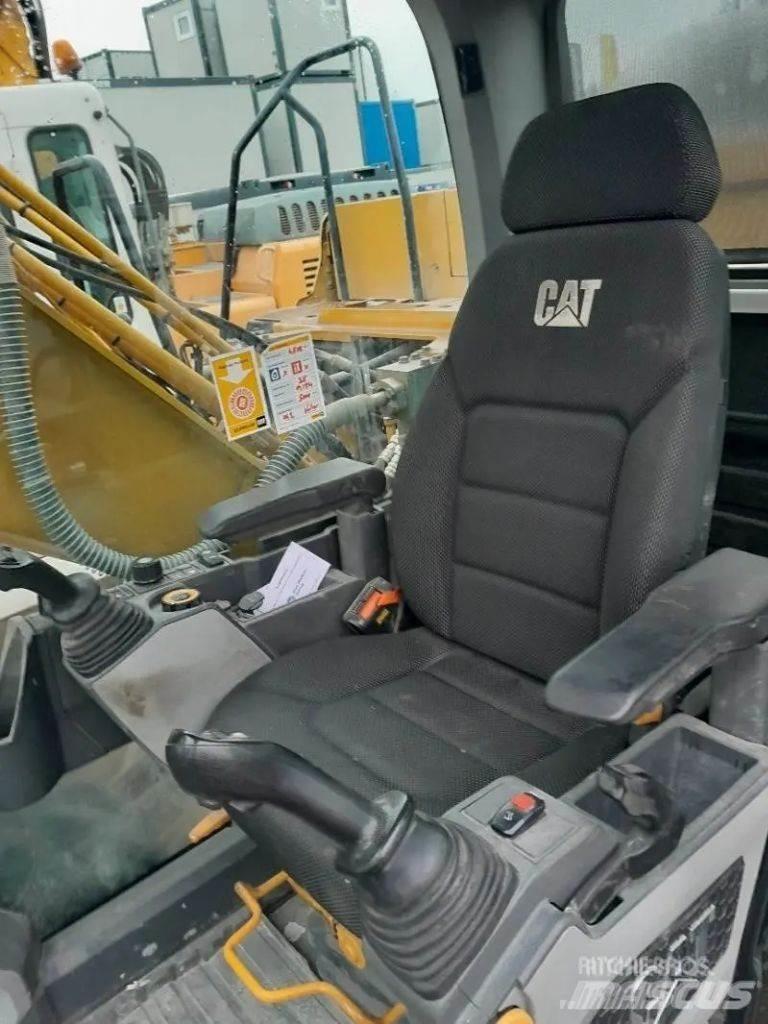 CAT 320 大型油圧ショベル12t以上（パワーショベル・ユンボ）