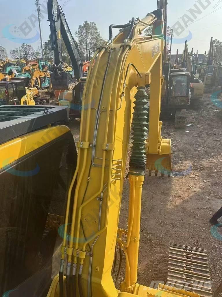 Komatsu PC 130 大型油圧ショベル12t以上（パワーショベル・ユンボ）