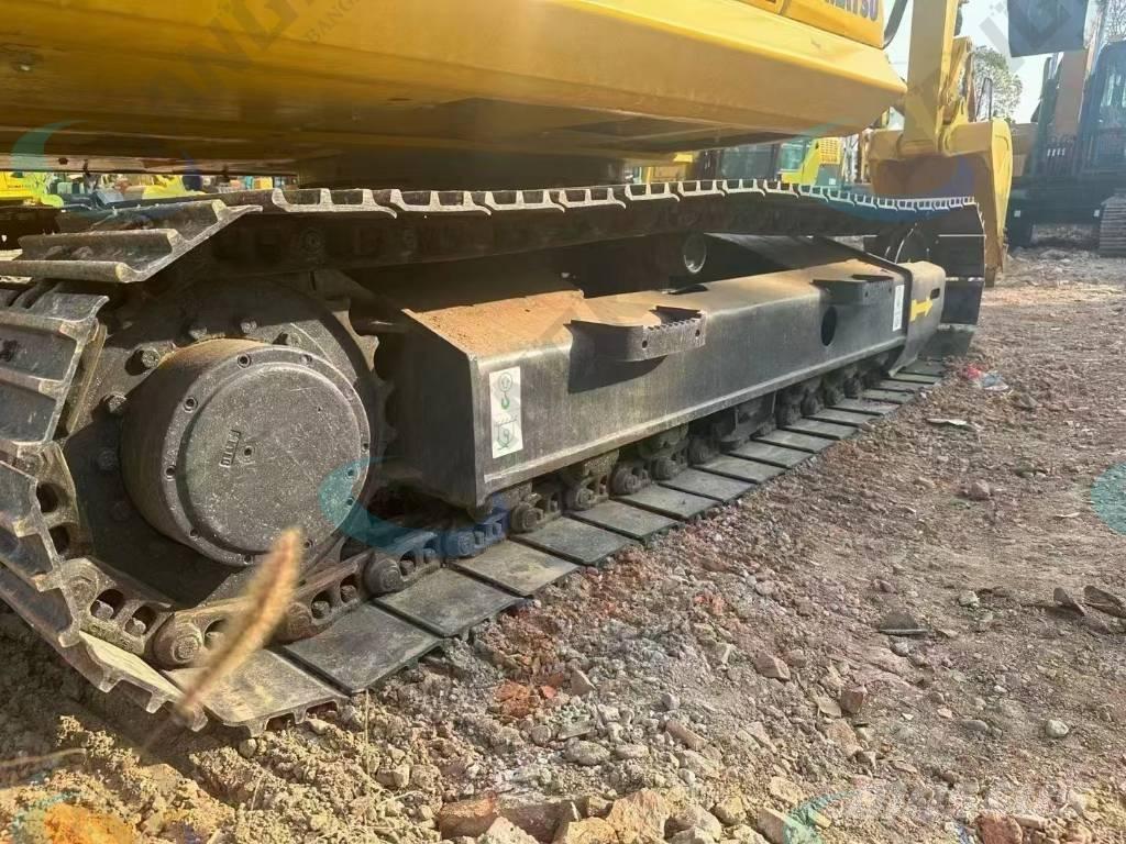 Komatsu PC 130 大型油圧ショベル12t以上（パワーショベル・ユンボ）