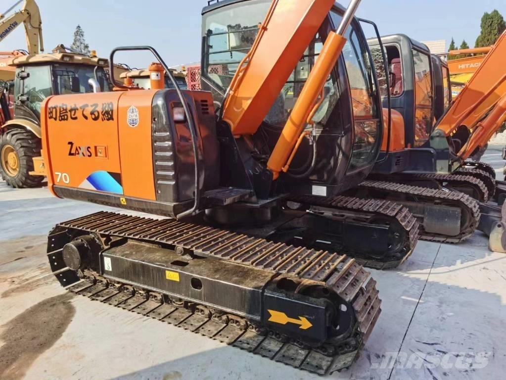 Hitachi ZX 70 中型油圧ショベル 7ｔ-12ｔ（ユンボ・パワーショベル・バックホー）
