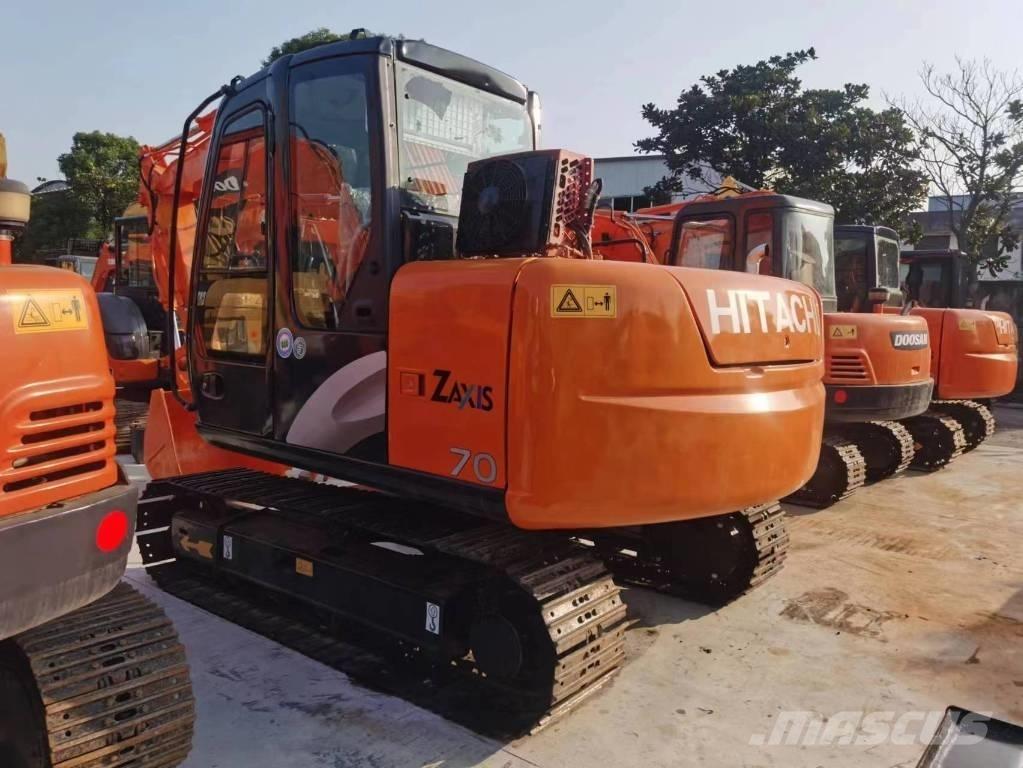 Hitachi ZX 70 中型油圧ショベル 7ｔ-12ｔ（ユンボ・パワーショベル・バックホー）