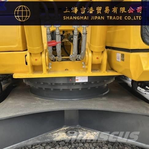 Komatsu PC 220 大型油圧ショベル12t以上（パワーショベル・ユンボ）