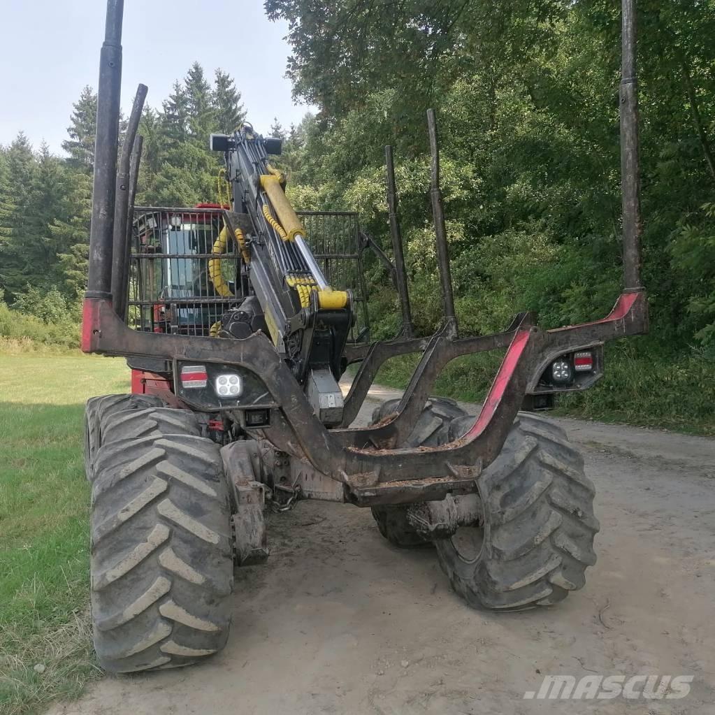 Valmet 830.1 フォワーダー