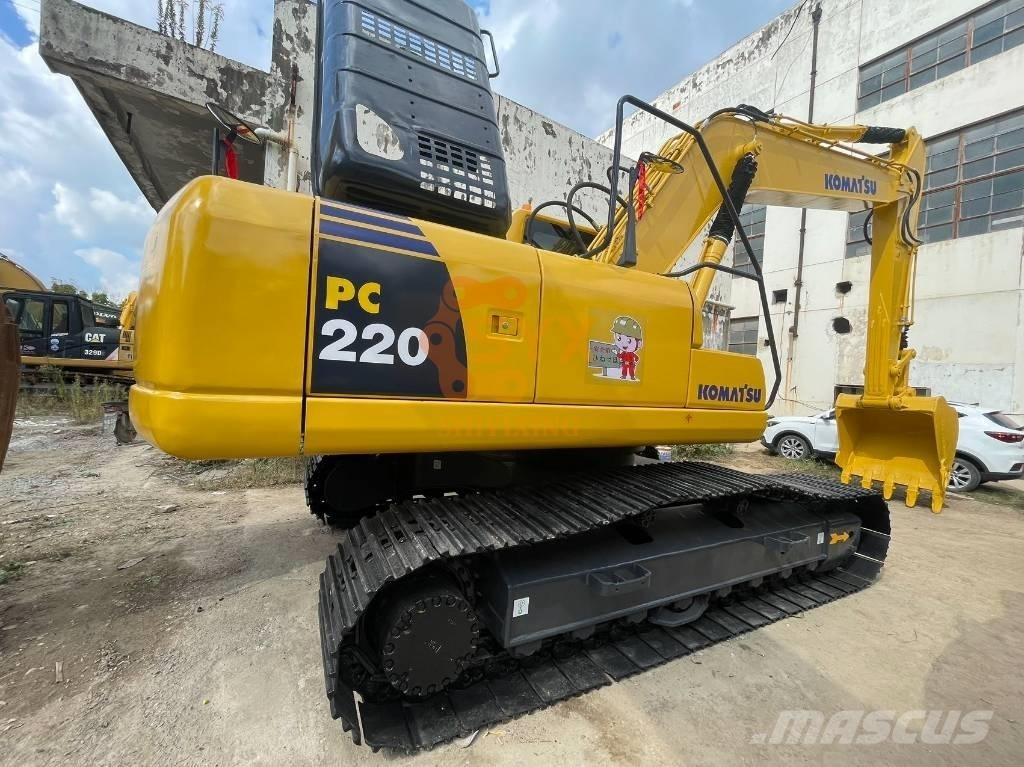 Komatsu PC 220-8 大型油圧ショベル12t以上（パワーショベル・ユンボ）