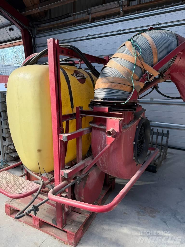 Hardi 600 SVCO マウント型噴霧器