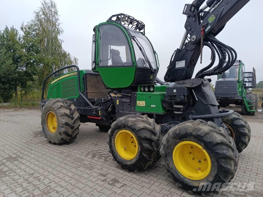 John Deere 1070 E ハーベスター
