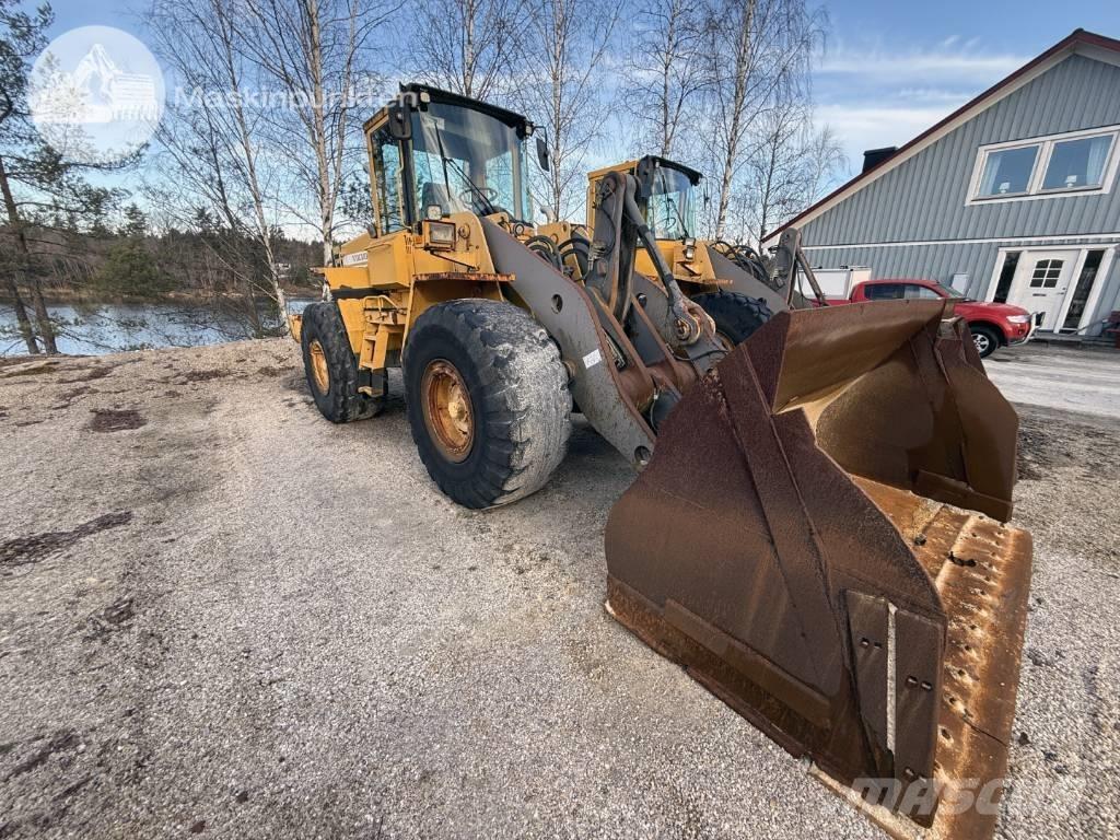 Volvo L 120 C ホイールローダー・タイヤショベル