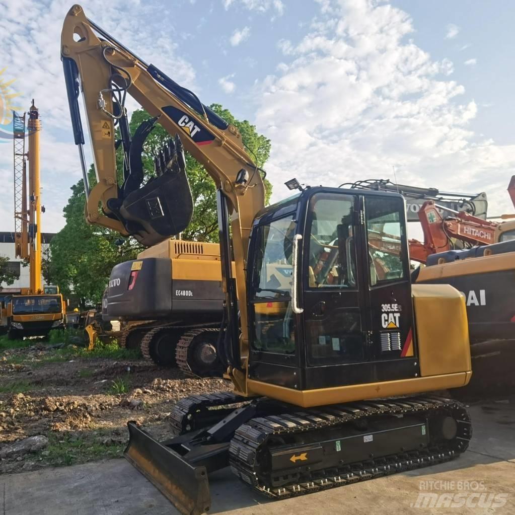 CAT 305.5 E2 ミニ油圧ショベル 7t以下（ミニユンボ・ミニディガー）