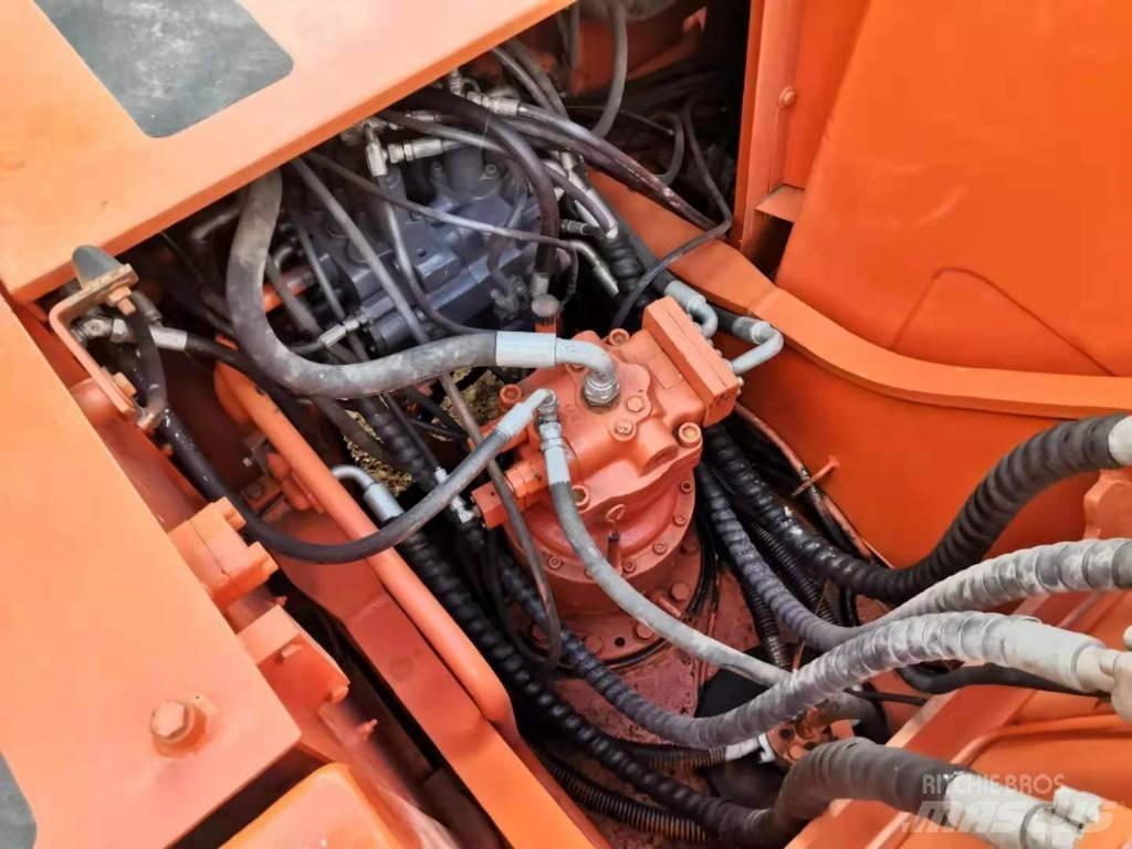 Doosan DH 220 LC-7 大型油圧ショベル12t以上（パワーショベル・ユンボ）