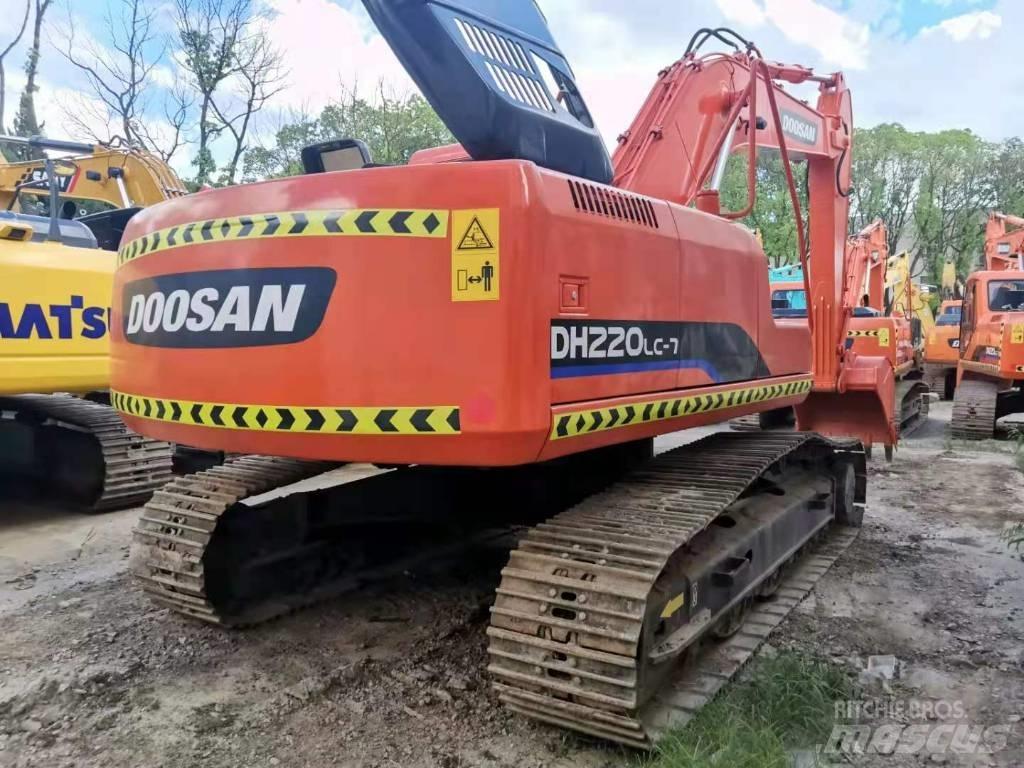 Doosan DH 220 LC-7 大型油圧ショベル12t以上（パワーショベル・ユンボ）