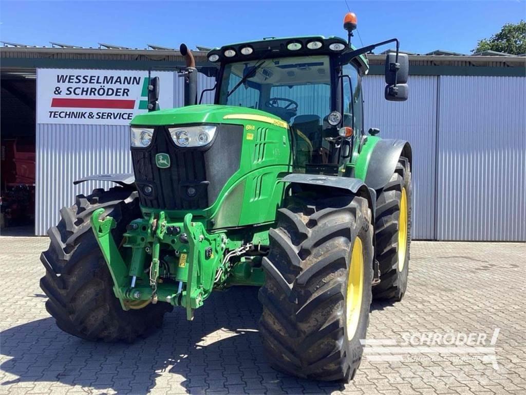 John Deere 6195 R トラクター