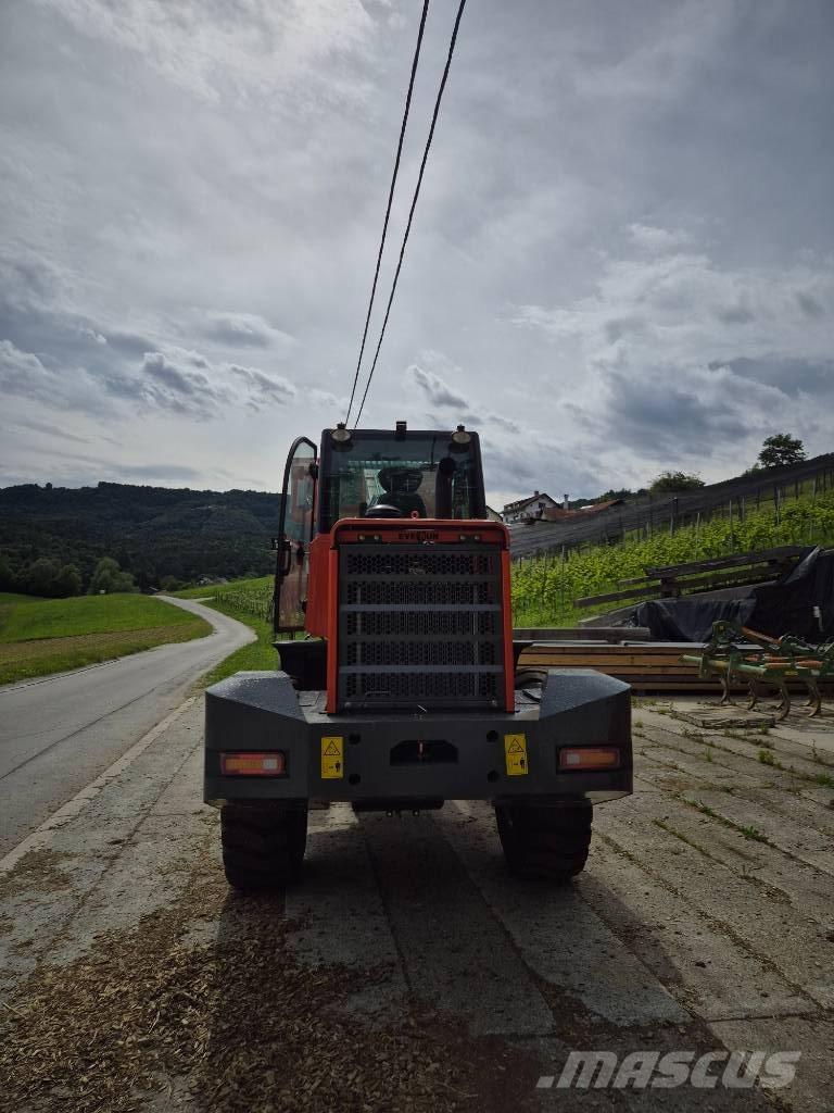 Everun ER3500 テレスコピックホイールローダー